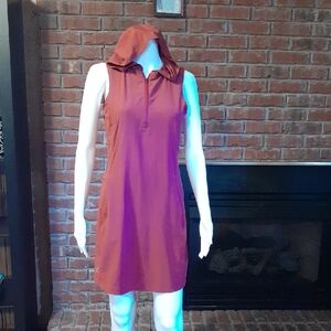 Title Nine Sleeveless Brick Red Mini Dress With Hoodie